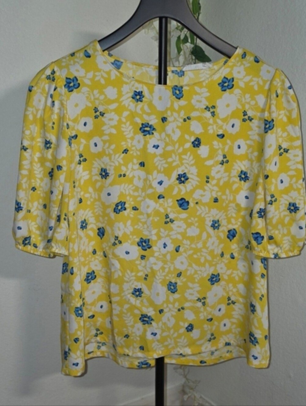 Elodie Yellow Floral Short Puff Sleeve Blouse with Blue Accents